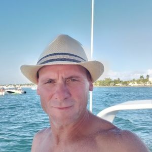 Meet your Posher, Gary